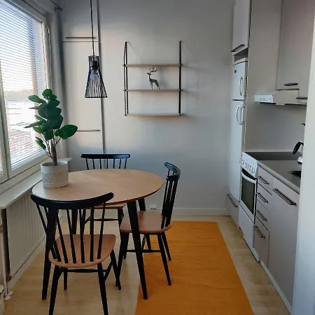 Huoneisto Rantabulevardilla, 1-4 Hengelle Apartment Savonlinna