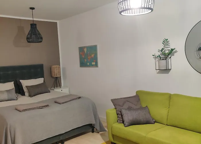 Rantabulevardilla, 1-4 Hengelle Apartment *